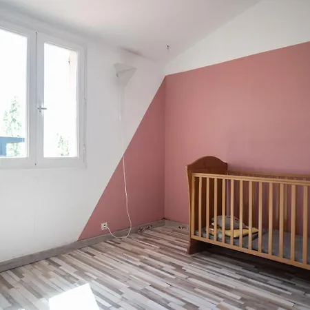 ゲストハウス Guestready - Sejour Familial Charmant A アンティーブ